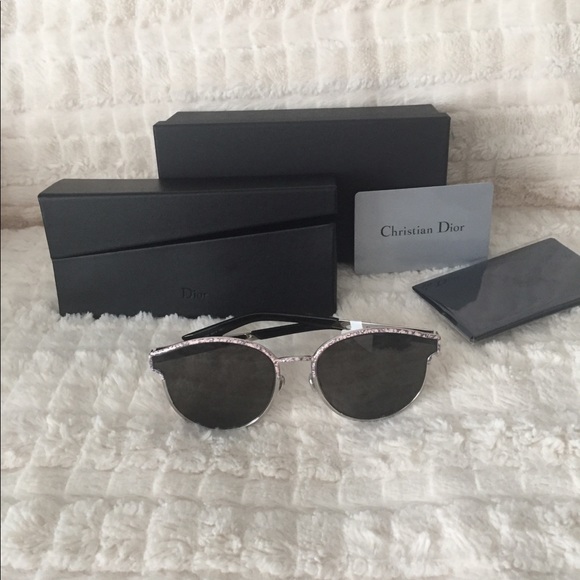 Dior Sunglasses - Picture 3 of 7